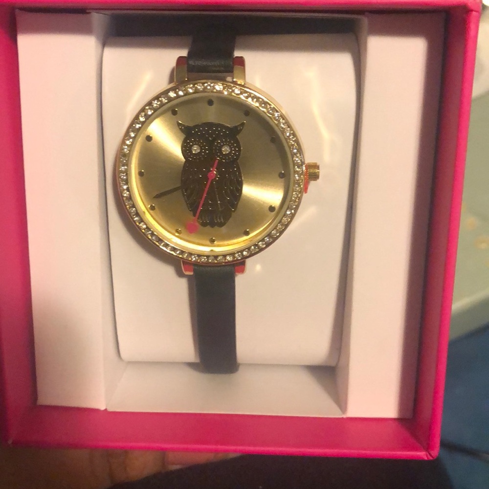 New owl watch ⭐️3 x 20⭐️